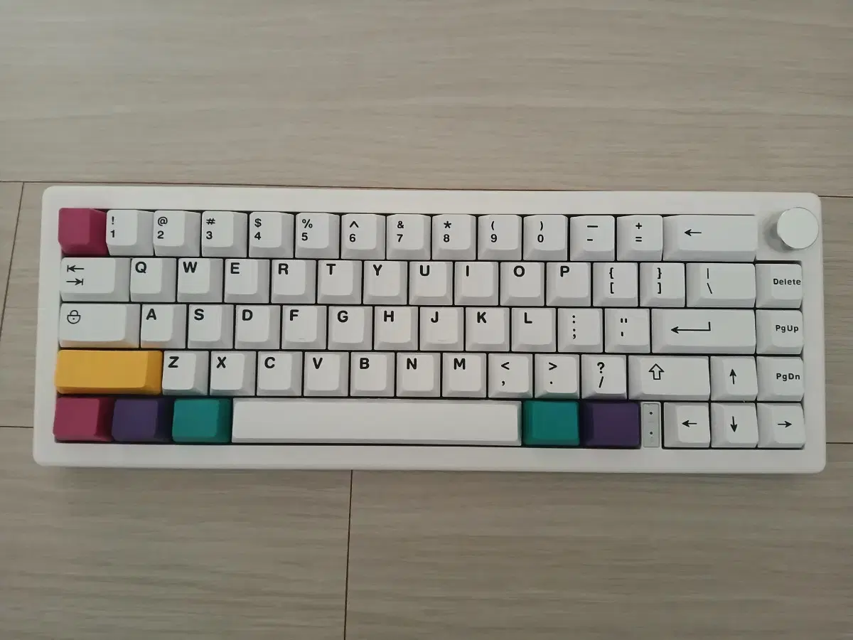 gmk67 커스텀 기계식 키보드